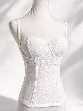 GUESS White Lace Corset Top Bustier Coquette Bridal Fairycore xs